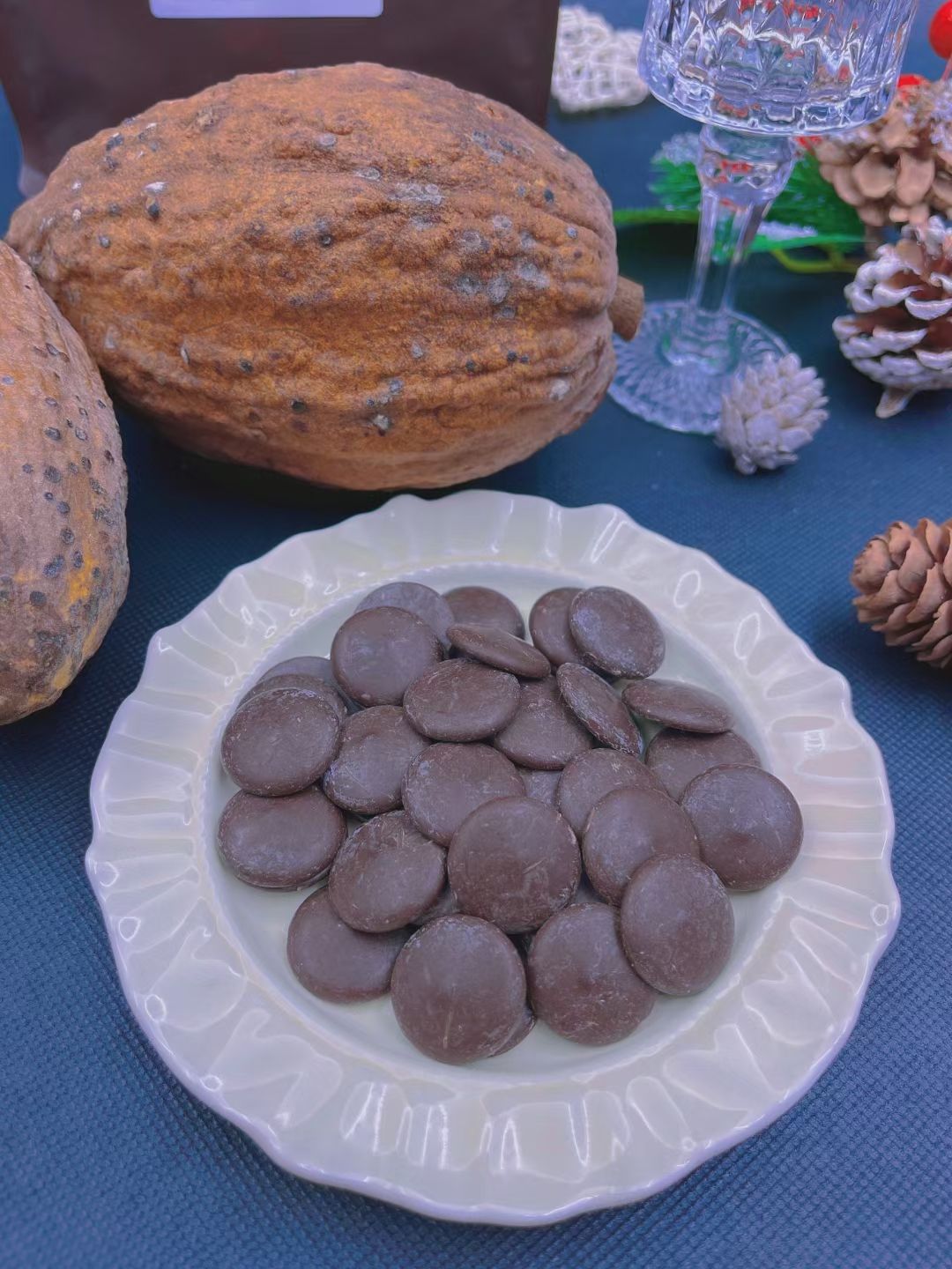 ?純脂巧克力紐扣形(圖4)